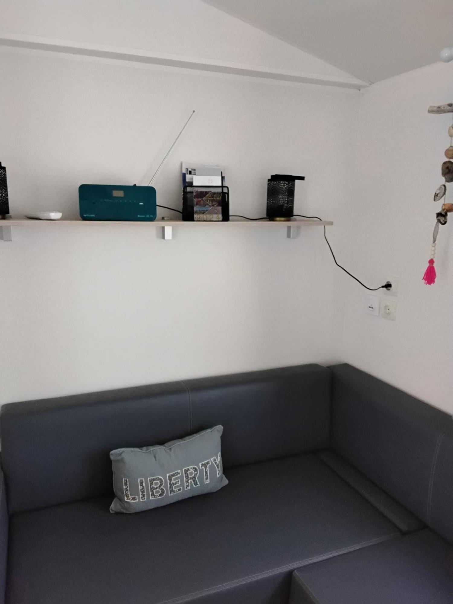 Mobil Home Le Castellas Bertrand /Stehlin Sète Eksteriør bilde